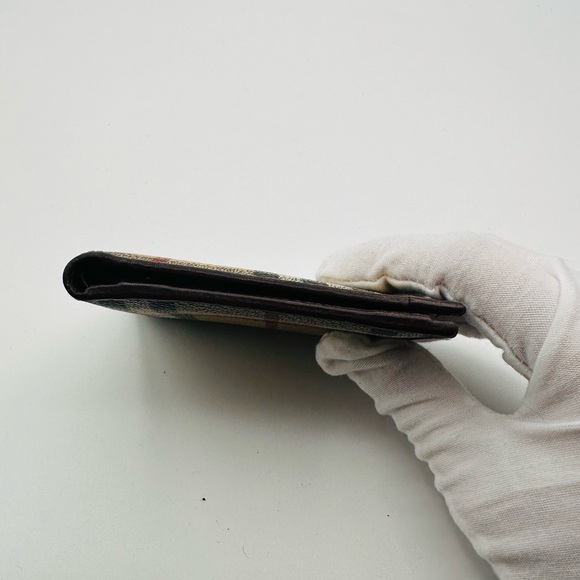 Burberry Bi fold Wallet - Picture 11 of 11